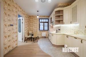 3-к квартира, вторичка, 100м2, 4/6 этаж
