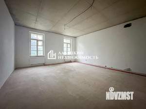 3-к квартира, вторичка, 183м2, 1/2 этаж