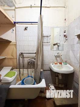 3-к квартира, вторичка, 70м2, 2/6 этаж