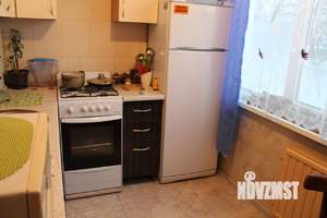 2-к квартира, вторичка, 45м2, 1/9 этаж