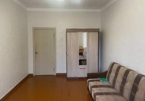 3-к квартира, вторичка, 72м2, 2/4 этаж