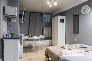 Студия квартира, вторичка, 17м2, -1/5 этаж
