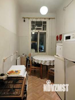 3-к квартира, вторичка, 70м2, 2/6 этаж