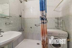 2-к квартира, вторичка, 63м2, 4/7 этаж