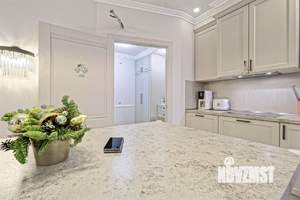 4-к квартира, вторичка, 102м2, 7/25 этаж