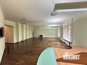 5-к квартира, вторичка, 162м2, 2/5 этаж