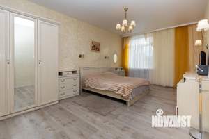 3-к квартира, вторичка, 88м2, 2/4 этаж