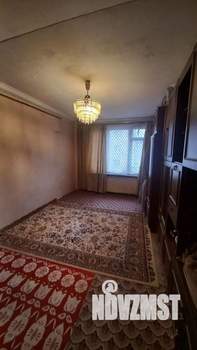 3-к квартира, вторичка, 58м2, 2/5 этаж