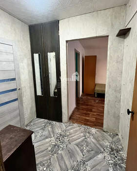 3-к квартира, вторичка, 42м2, 1/5 этаж