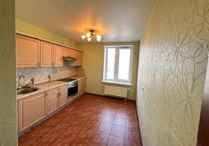 3-к квартира, вторичка, 77м2, 8/35 этаж