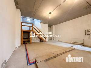 3-к квартира, вторичка, 177м2, 1/2 этаж
