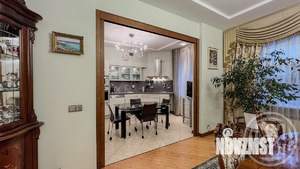 4-к квартира, вторичка, 145м2, 6/7 этаж