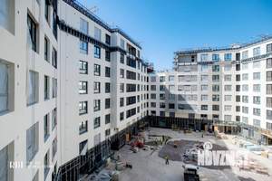2-к квартира, вторичка, 76м2, 3/8 этаж