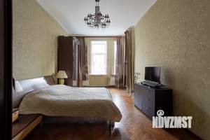 4-к квартира, вторичка, 187м2, 2/6 этаж