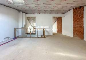 3-к квартира, вторичка, 169м2, 1/2 этаж