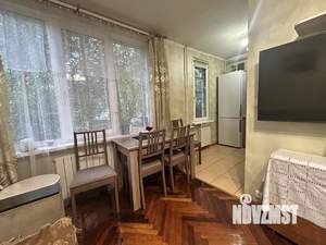 3-к квартира, вторичка, 42м2, 1/5 этаж