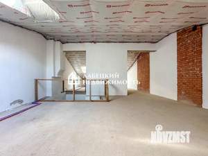 3-к квартира, вторичка, 181м2, 1/2 этаж