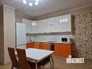 2-к квартира, вторичка, 65м2, 9/16 этаж