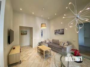 2-к квартира, вторичка, 77м2, 3/6 этаж