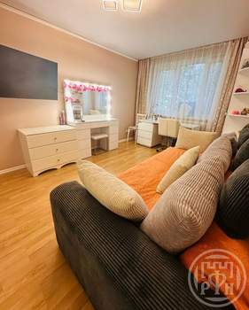 3-к квартира, вторичка, 76м2, 4/9 этаж