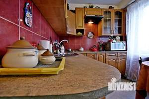 2-к квартира, вторичка, 58м2, 9/10 этаж