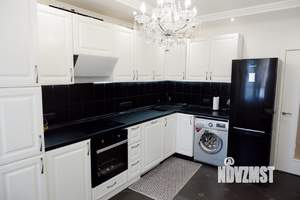 2-к квартира, вторичка, 61м2, 10/18 этаж