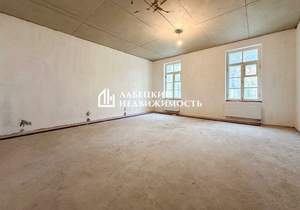 3-к квартира, вторичка, 169м2, 1/2 этаж